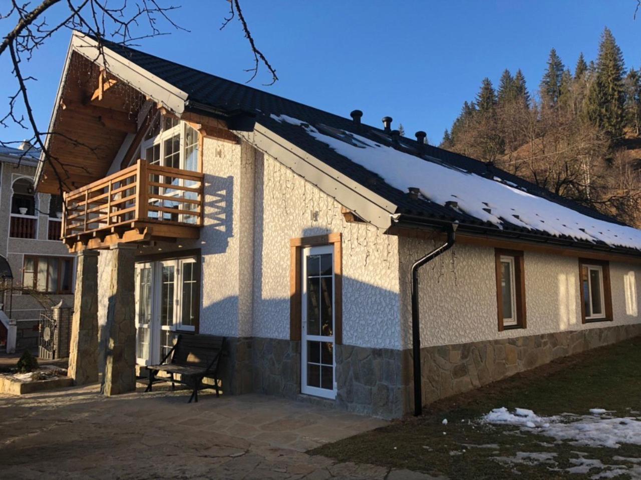 Cottage Familiya Верховина Екстериор снимка