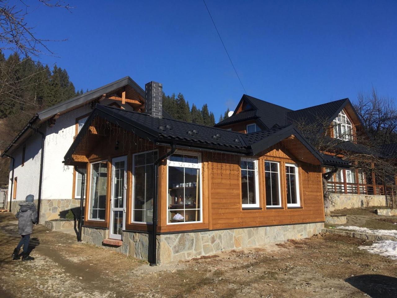 Cottage Familiya Верховина Екстериор снимка