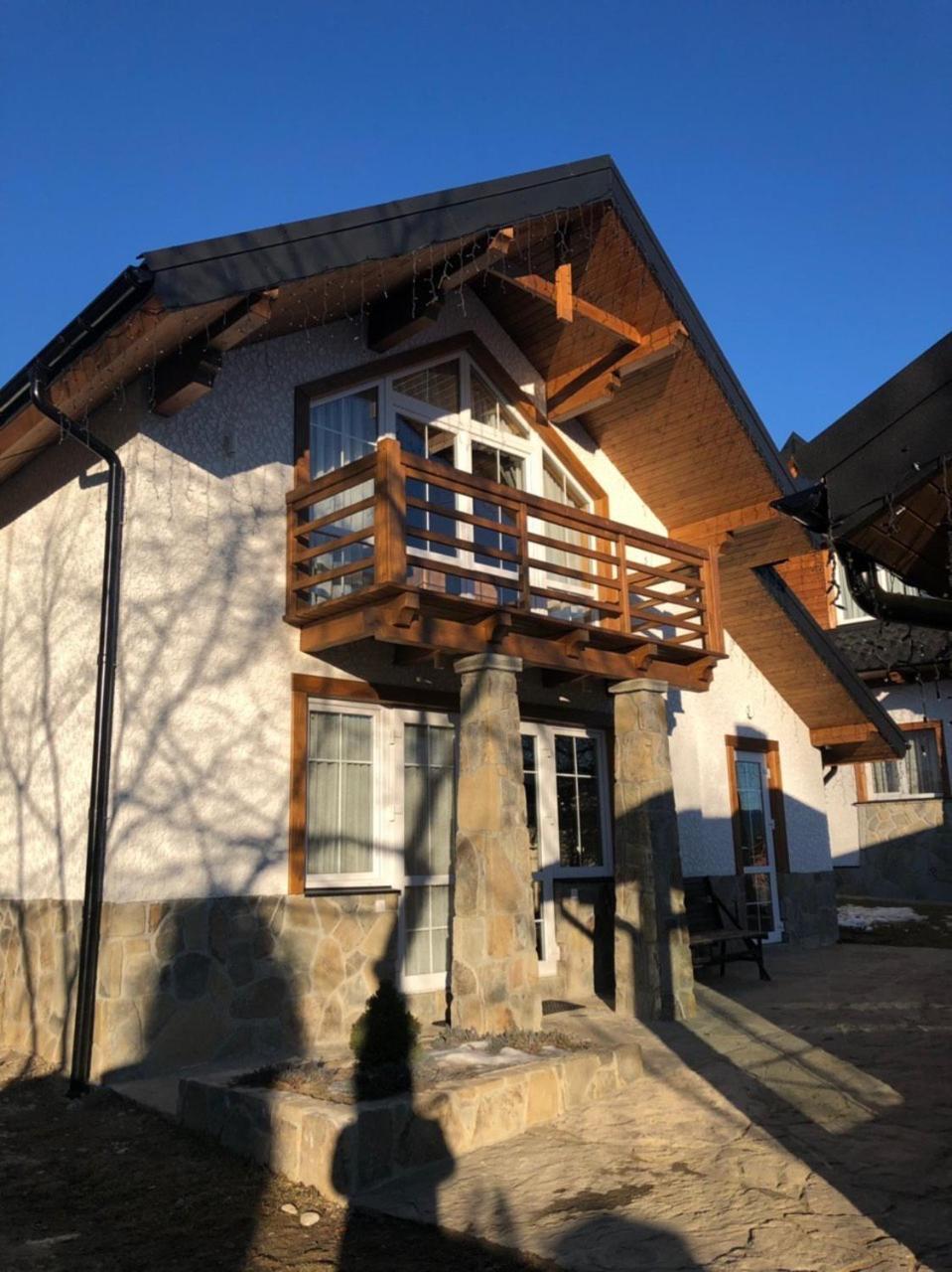 Cottage Familiya Верховина Екстериор снимка