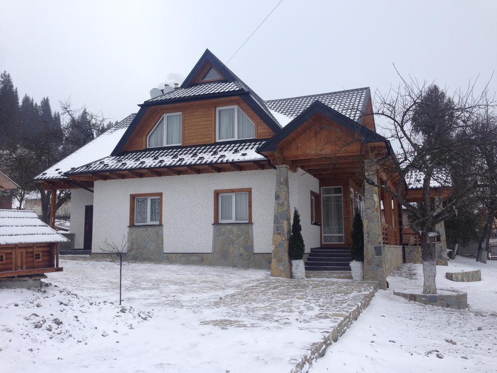 Cottage Familiya Верховина Екстериор снимка
