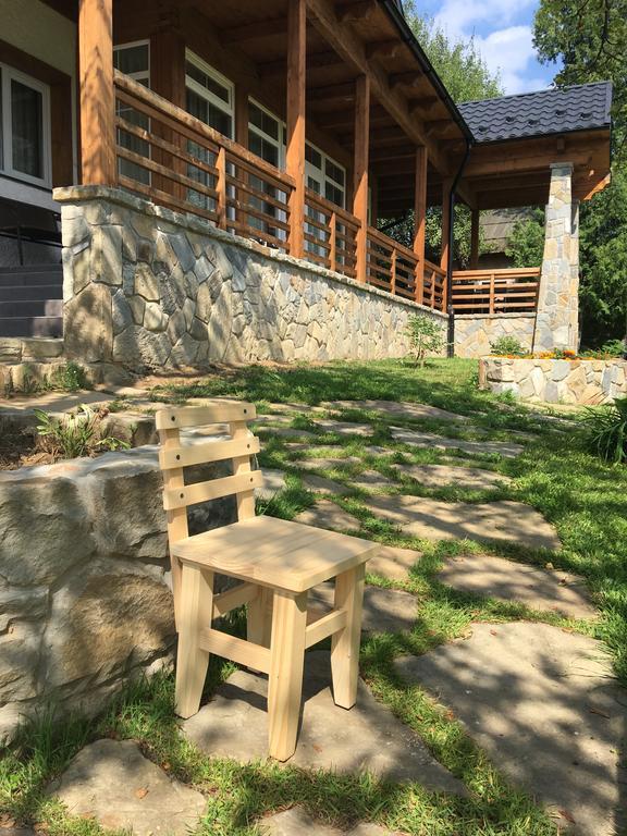 Cottage Familiya Верховина Екстериор снимка