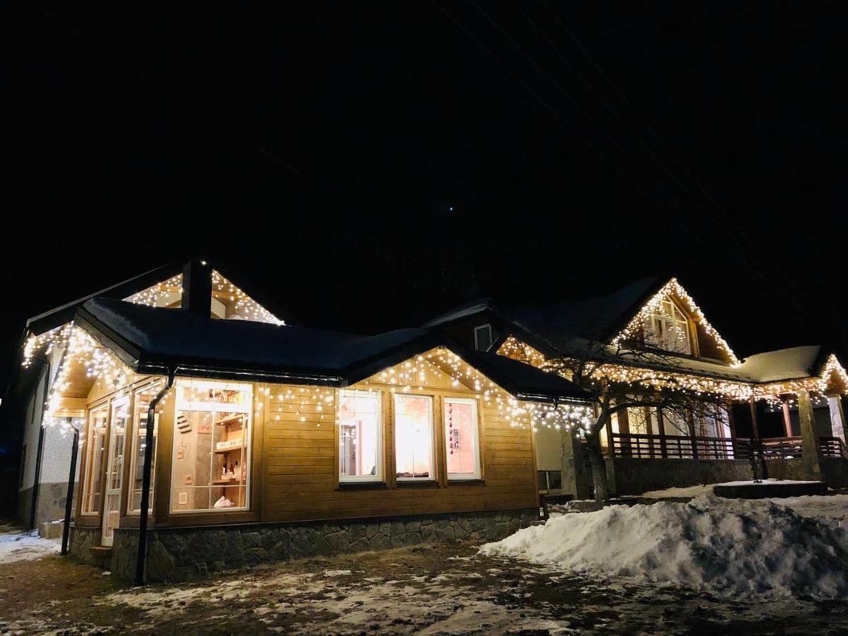 Cottage Familiya Верховина Екстериор снимка