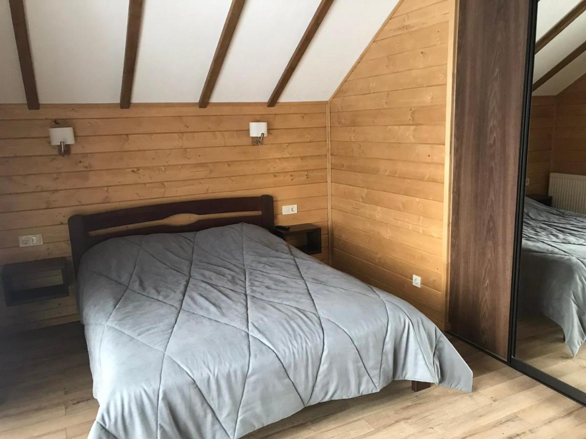 Cottage Familiya Верховина Екстериор снимка